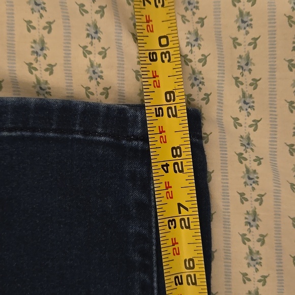 Chico's Jeans in Chico's Size 1 - Picture 7 of 8